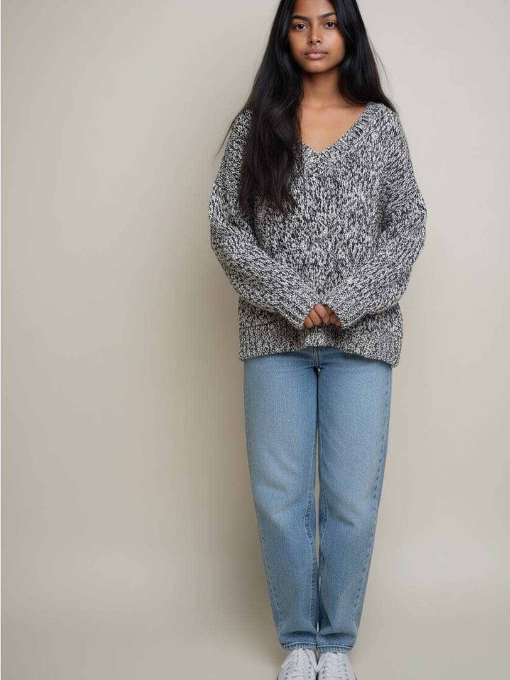 PINK Victoria's Secret Black & White Marled V-Neck Sweater